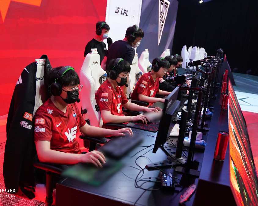 逊于蓝月亮 逊于蓝月亮