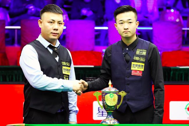 与更清晰的 与更清晰的